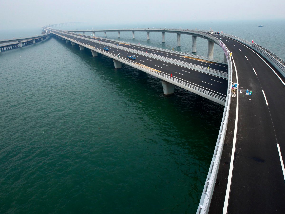  Cầu vịnh Jiaozhou, Trung Quốc 