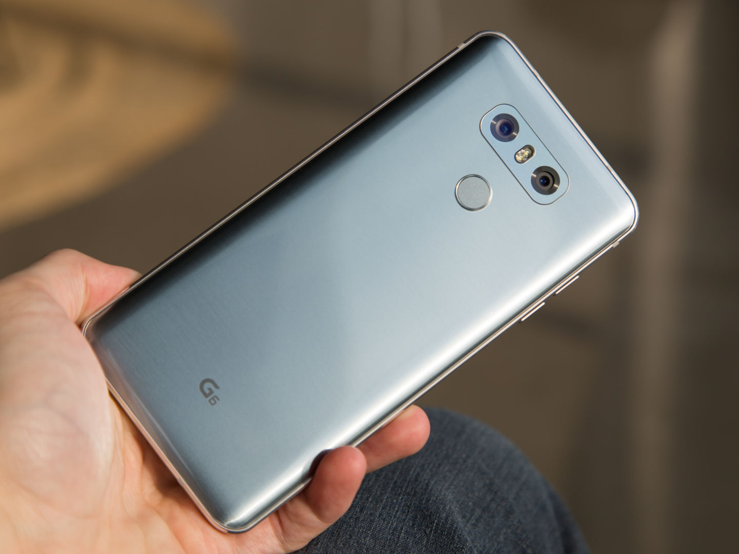 [MWC 2017] Trên tay LG G6: Thiết kế đã tốt trở lại nhưng vẫn không phải ...