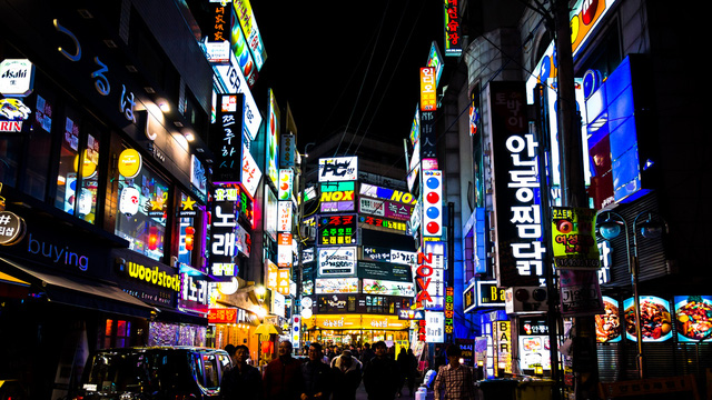 
Myeungdong - khu phố thời trang nổi tiếng, khu chợ trung tâm sầm uất bậc nhất tại Seoul
