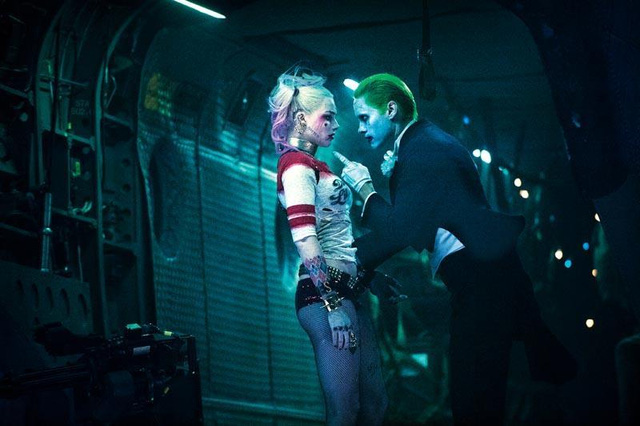 
Chuyện tình giữa Joker và Harley là chuyện tình của 2 kẻ tội phạm tâm thần.
