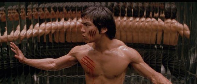 Bruce Lee: The Fighter là bộ phim gì?
