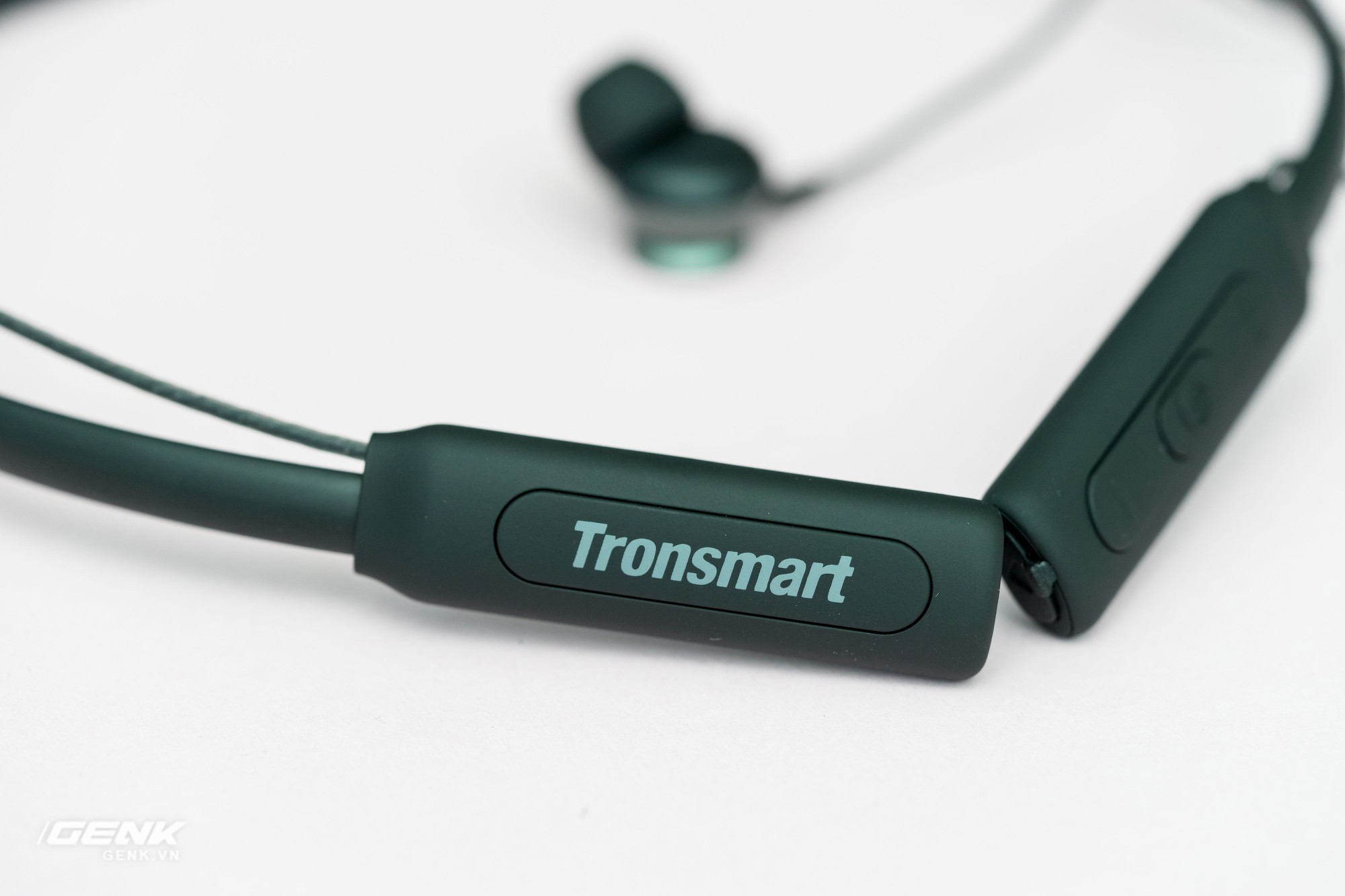 Đánh giá Tronsmart Encore S2 - Tai nghe Bluetooth có chống nước chống bụi rẻ nhất thị trường - Ảnh 12.