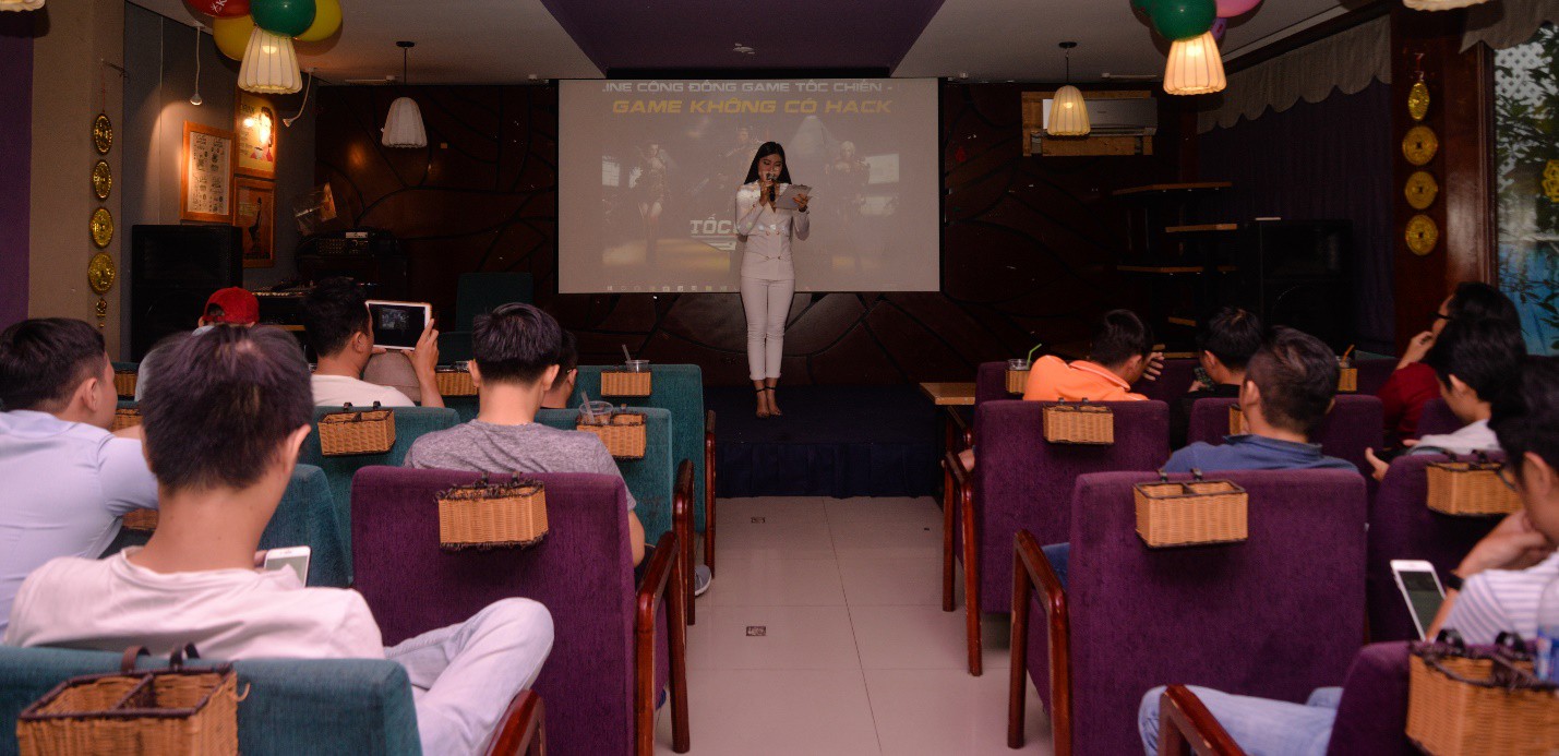 Offline Tốc Chiến tại TPHCM: Cuồng nhiệt và cực kỳ sôi động - Ảnh 2. Offline Tốc Chiến tại TPHCM: Cuồng nhiệt và cực kỳ sôi động - Ảnh 2.