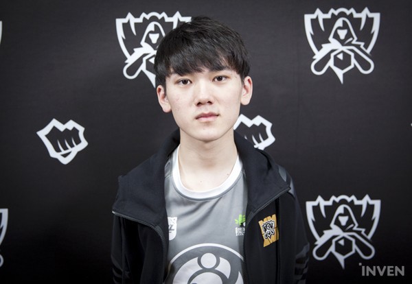 Xạ thủ của Jackeylove của iG: Tất cả các đội của LPL sẽ vào được Tứ Kết - Ảnh 2. Xạ thủ của Jackeylove của iG: Tất cả các đội của LPL sẽ vào được Tứ Kết - Ảnh 2.