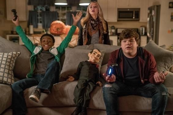 Jeremy Ray Taylor của IT trở lại với chuyến phiêu lưu đêm Halloween trong Goosebumps 2 - Ảnh 5.