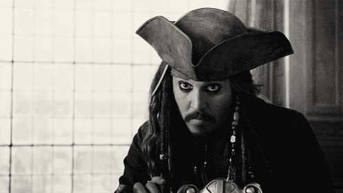 Tưởng Johnny Depp treo mũ cướp biển vì chán, nhưng lý do này sẽ khiến bạn ngã ngửa - Ảnh 3.