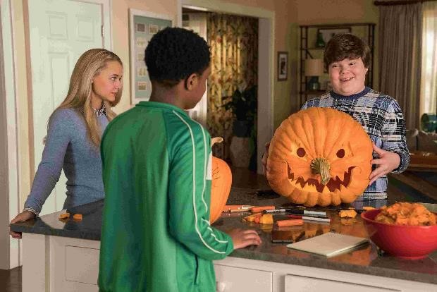 Halloween này không biết làm gì? Ra rạp xem ngay Goosebumps 2 thôi - Ảnh 4.