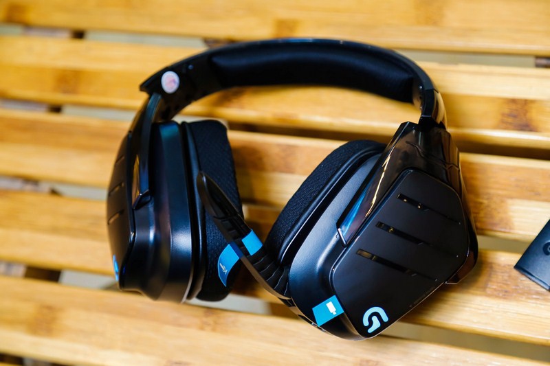 Đập hộp Logitech G933 Artemis Spectrum 7.1 Wireless: Tai nghe gaming siêu ngon đáng đồng tiền bát gạo - Ảnh 13. Đập hộp Logitech G933 Artemis Spectrum 7.1 Wireless: Tai nghe gaming siêu ngon đáng đồng tiền bát gạo - Ảnh 13.