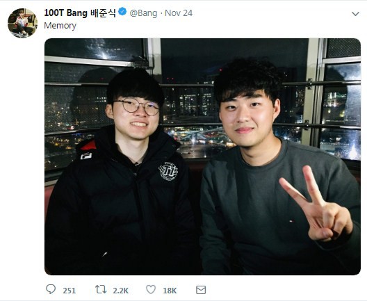 Lý do SKT không đăng hình ảnh Bang chụp chung với Faker và lời giải thích của tuyển thủ này khiến fan hâm mộ không kìm được nước mắt - Ảnh 4.