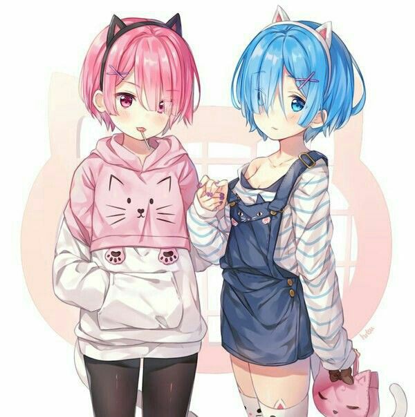 Cặp chị em gái song sinh luôn là một chủ đề thú vị trong nhiều câu chuyện anime. Hãy nhấp vào ảnh của họ và khám phá thế giới đầy màu sắc của hai người họ. Chắc chắn bạn sẽ không thể rời mắt khỏi họ!