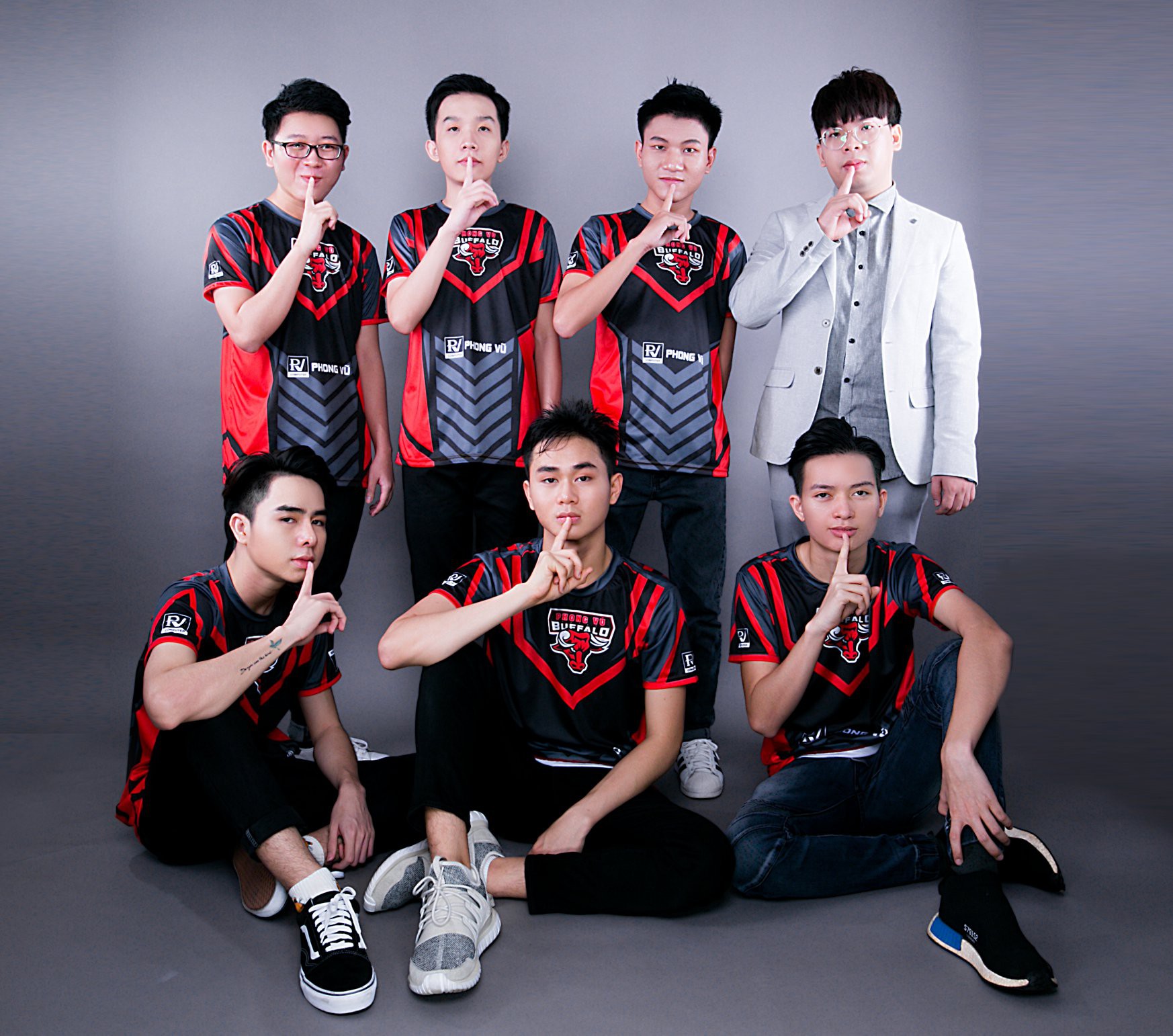 Top 5 gương mặt tiêu biểu làm rạng danh cộng đồng game thủ Việt Nam trong năm 2018 - Ảnh 12. Top 5 gương mặt tiêu biểu làm rạng danh cộng đồng game thủ Việt Nam trong năm 2018 - Ảnh 12.