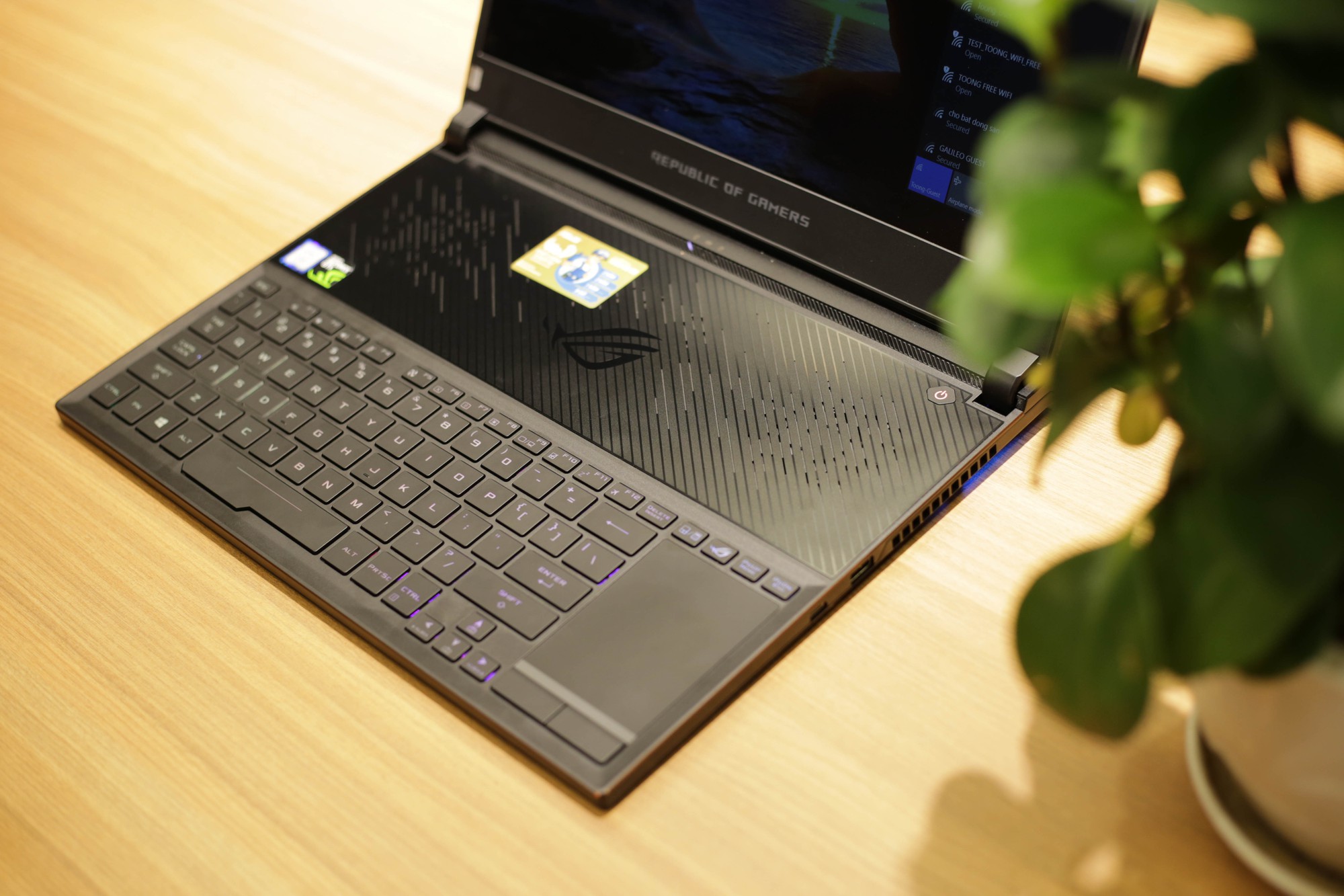 ASUS Gaming Laptop しろし ROG ZEPHYRUS S Core i79750HRTX 207024GBSDD 1TB Black  l GX531GWRI7R2070Q 売買されたオークション情報 落札价格 【au payマーケット】の商品情報をアーカイブ公開