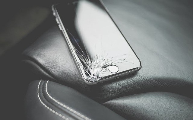 5 lý do có thể làm pin smartphone phát nổ và cách đề phòng - Ảnh 1.