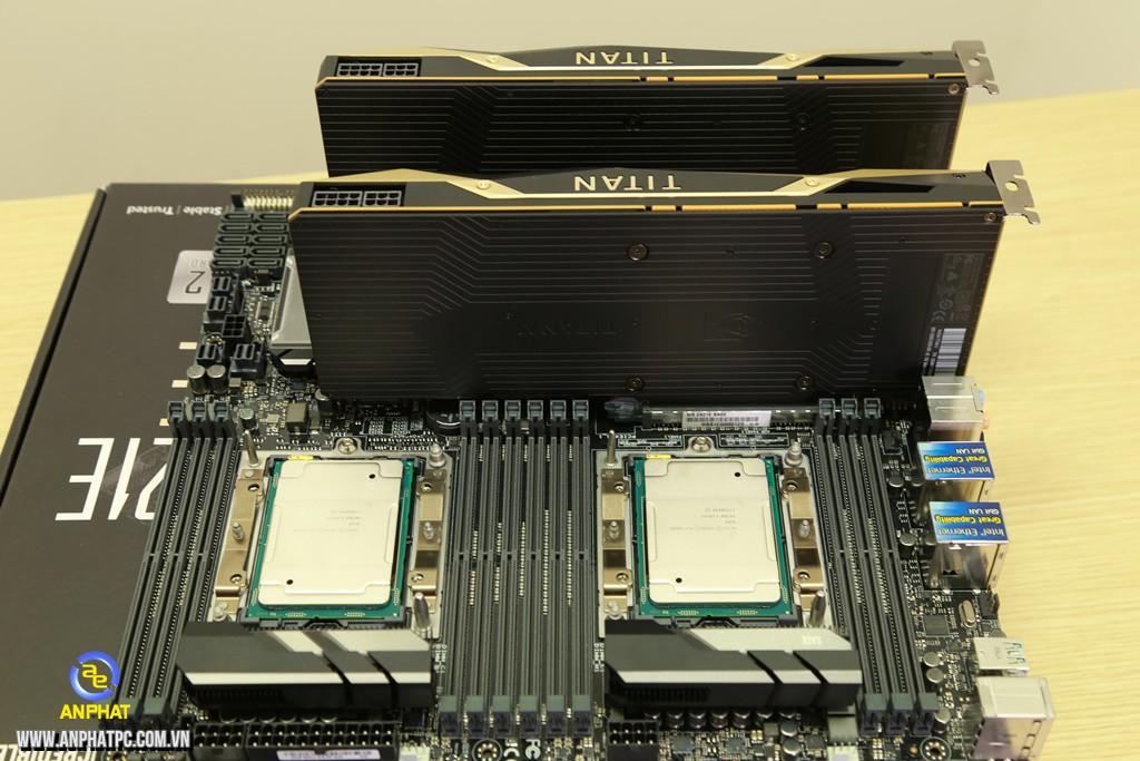 Самый мощный xeon. Xeon Platinum 8180. Xeon Platinum 9282. Xeon Platinum 8380. Xeon Platinum 9282 материнская плата.