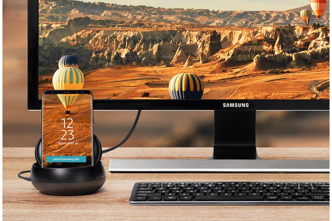 Rò rỉ hình ảnh Samsung DeX Pad cùng Galaxy S9, đặt ngang chứ không còn ...