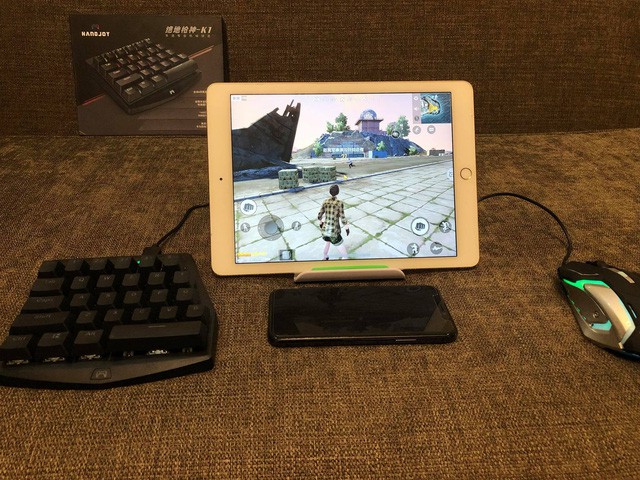 Chuyện đời tréo ngoe: Game thủ rủ nhau sắm bàn phím với chuột để chơi PUBG Mobile - Ảnh 2.