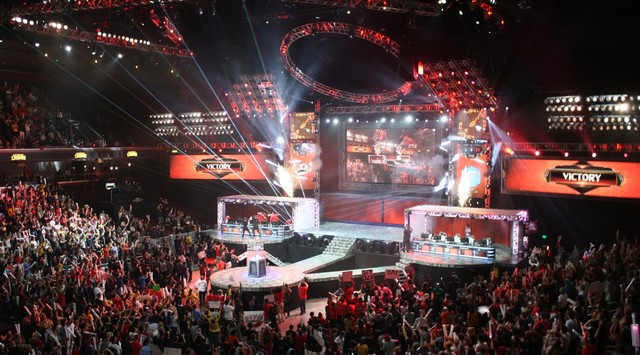 
Các giải thưởng dành cho eSports cũng lên tới hàng triệu đô, khiến nhiều người thèm khát.
