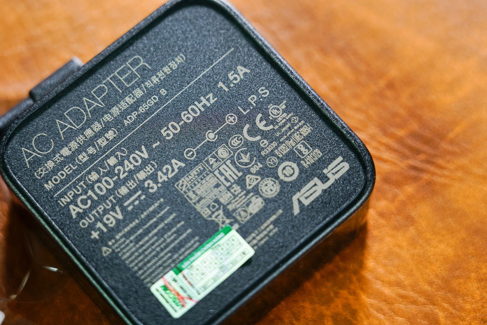  Nguồn điện của router. 