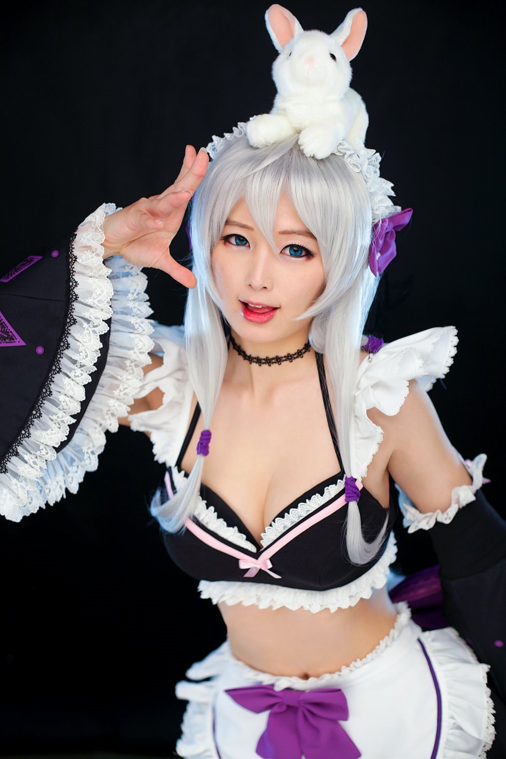Spiral Cats Nude