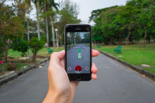 Tổ chức sự kiện thảm họa, cha đẻ Pokemon GO phải đền cho game thủ 36 tỷ đồng - Ảnh 1.