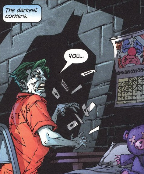 
Chú Gấu Teddy của Joker xuất hiện rất nhiều trong truyện tranh...
