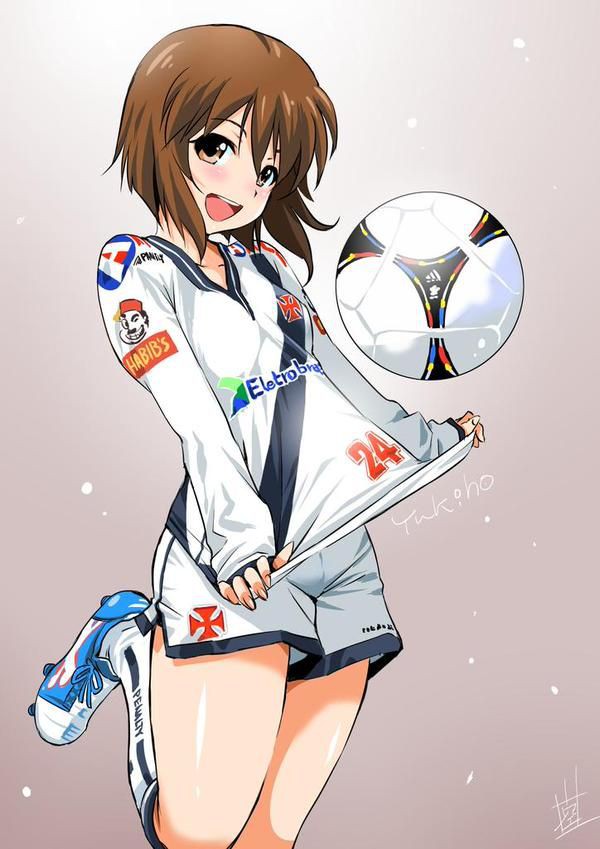 Tròn mắt với khả năng tạo dáng bên trái bóng tròn của các mỹ nhân anime để cổ vũ bóng đá - Ảnh 15.