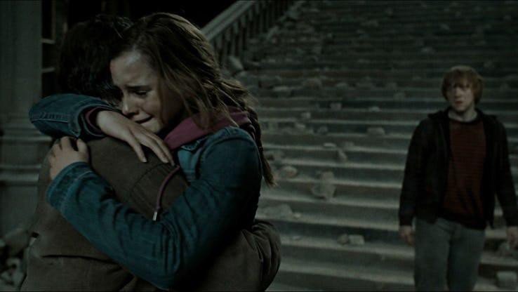 Những điều Bất Ngờ Hiếm Ai Nhận Ra Về Mối Quan Hệ Giữa Harry Va Hermione P 1