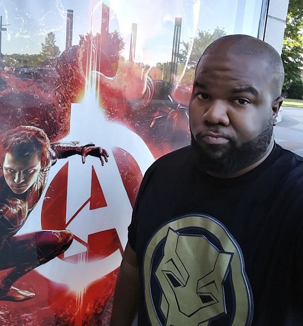 Cái kết có hậu cho fan hâm mộ cuồng nhiệt xem Avengers: Infinity War tới 103 lần - Ảnh 1.