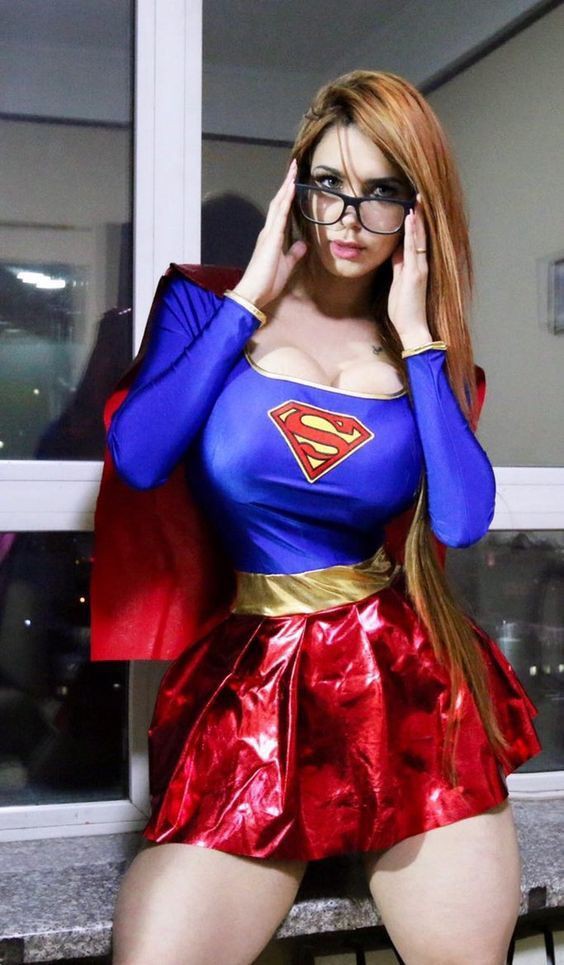 Cùng ngắm nhìn những màn cosplay Supergirl bỏng mắt từ dàn mỹ nhân trên khắp thế giới - Ảnh 8.