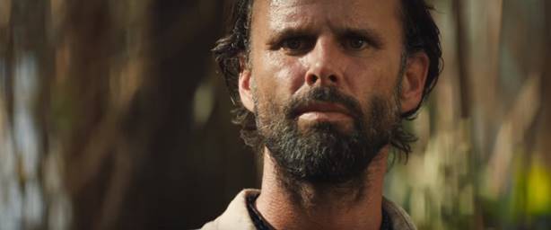 Walton Goggins trong vai Mathias Vogel