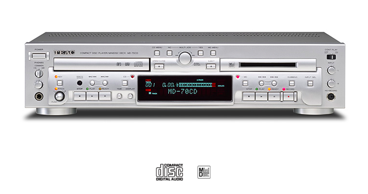 Đã là 2019 rồi nhưng người Nhật vẫn thích dùng loại đĩa lưu trữ từ thập niên 90 - Ảnh 2. Đã là 2019 rồi nhưng người Nhật vẫn thích dùng loại đĩa lưu trữ từ thập niên 90 - Ảnh 2.