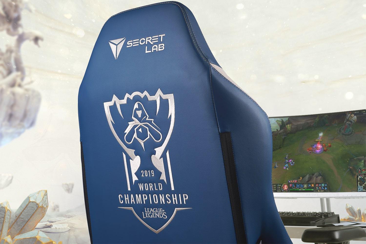 LMHT: Chán ra mắt skin, Riot Games sản xuất cả ghế chơi game Hàng Hiệu tặng miễn phí cho game thủ - Ảnh 2.