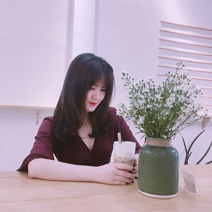 Đăng quang Top 3 mỹ nhân có avatar đẹp nhất, nữ game thủ bị nghi ngờ là... chưa dậy thì xong - Ảnh 12. Đăng quang Top 3 mỹ nhân có avatar đẹp nhất, nữ game thủ bị nghi ngờ là... chưa dậy thì xong - Ảnh 12.