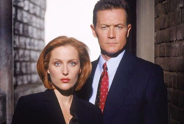 Dàn sao The X-Files ám ảnh 8X, 9X sau 26 năm: Nam chính khổ sở vì nghiện sex, nữ chính yêu đồng tính, sốc nhất là sao nhí - Ảnh 13.