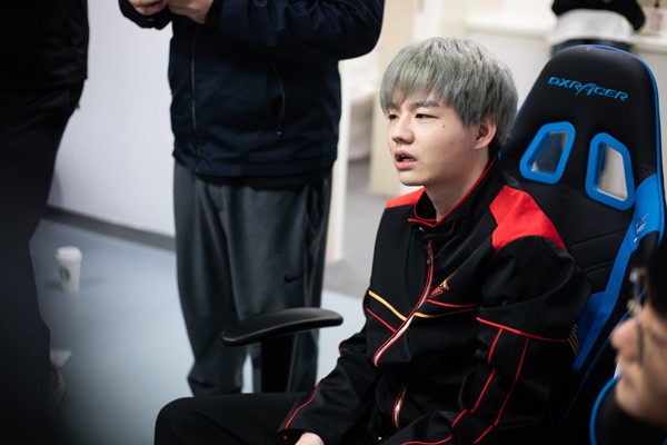 LMHT: Bán kết 1 CKTG 2019 - Invictus Gaming đại chiến Funplus Phoenix, kẻ nào mới là số 1 Trung Quốc - Ảnh 4.