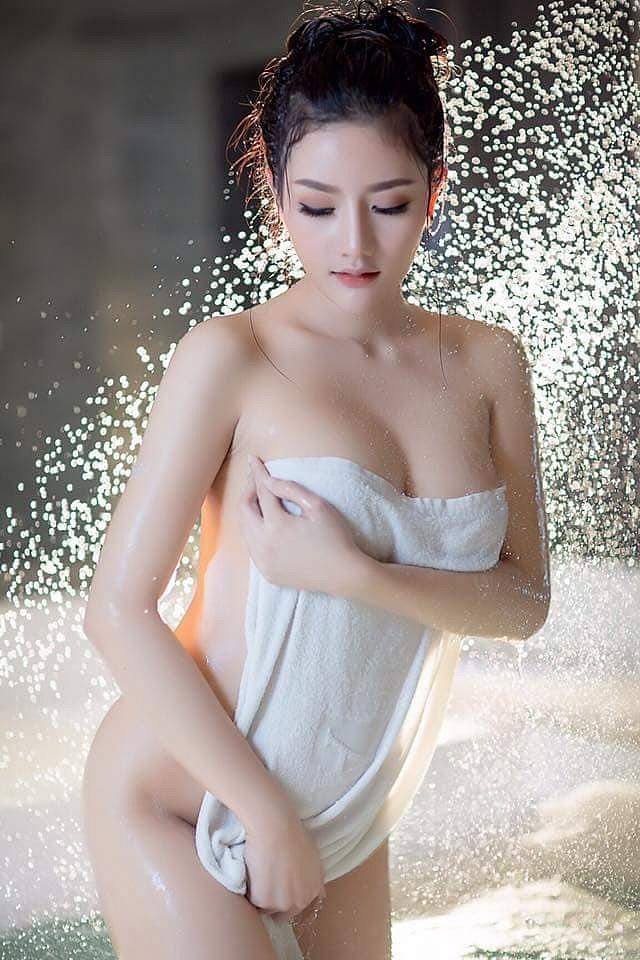 Sở hữu vòng một căng tròn gợi cảm, hot girl này đang được mệnh danh là nữ thần sexy số một Đông Nam Á - Ảnh 5.