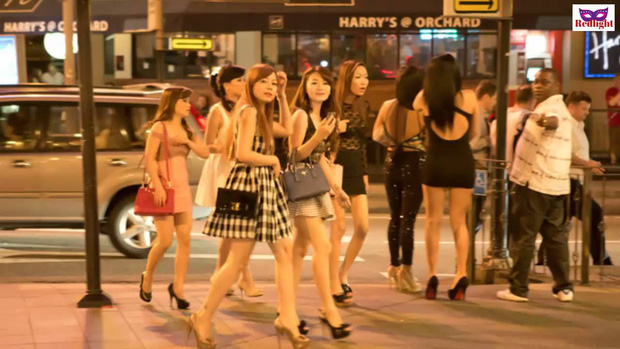 Chuyện về ngành công nghiệp sex Singapore: Bán dâm hợp pháp và vòng luẩn quẩn lách luật của những cô gái đứng đường không còn lựa chọn - Ảnh 6.