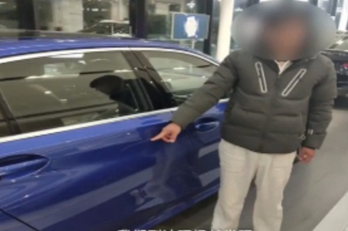 Vào cửa hàng tự làm xước xe BMW mới cứng - cách để cậu con trai đòi bố mua ô tô khiến dân mạng lác mắt - Ảnh 1.