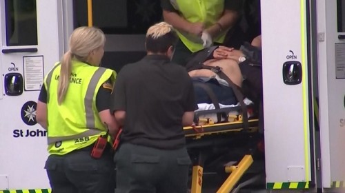 Xả súng kinh hoàng tại New Zealand: Kẻ thủ ác đã hạ sát 40 người, còn livestream trực tiếp lên mạng và... ủng hộ Pewdiepie - Ảnh 3.