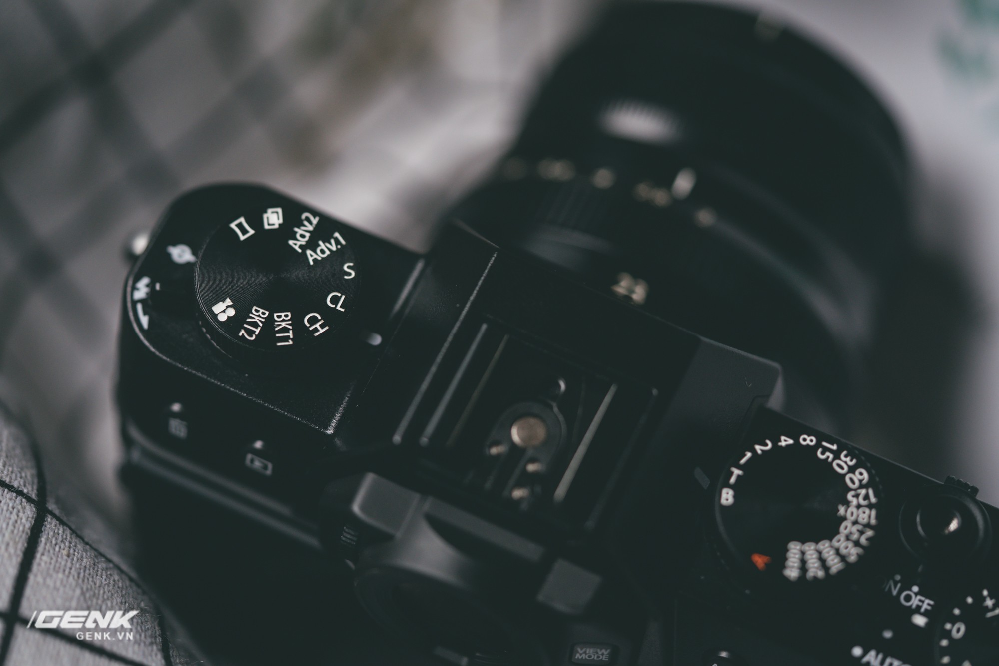 Đánh giá chi tiết máy ảnh không gương lật Fujifilm X-T30 - Đi tìm thứ ma thuật Fuji mà mọi người vẫn thường nói - Ảnh 21.