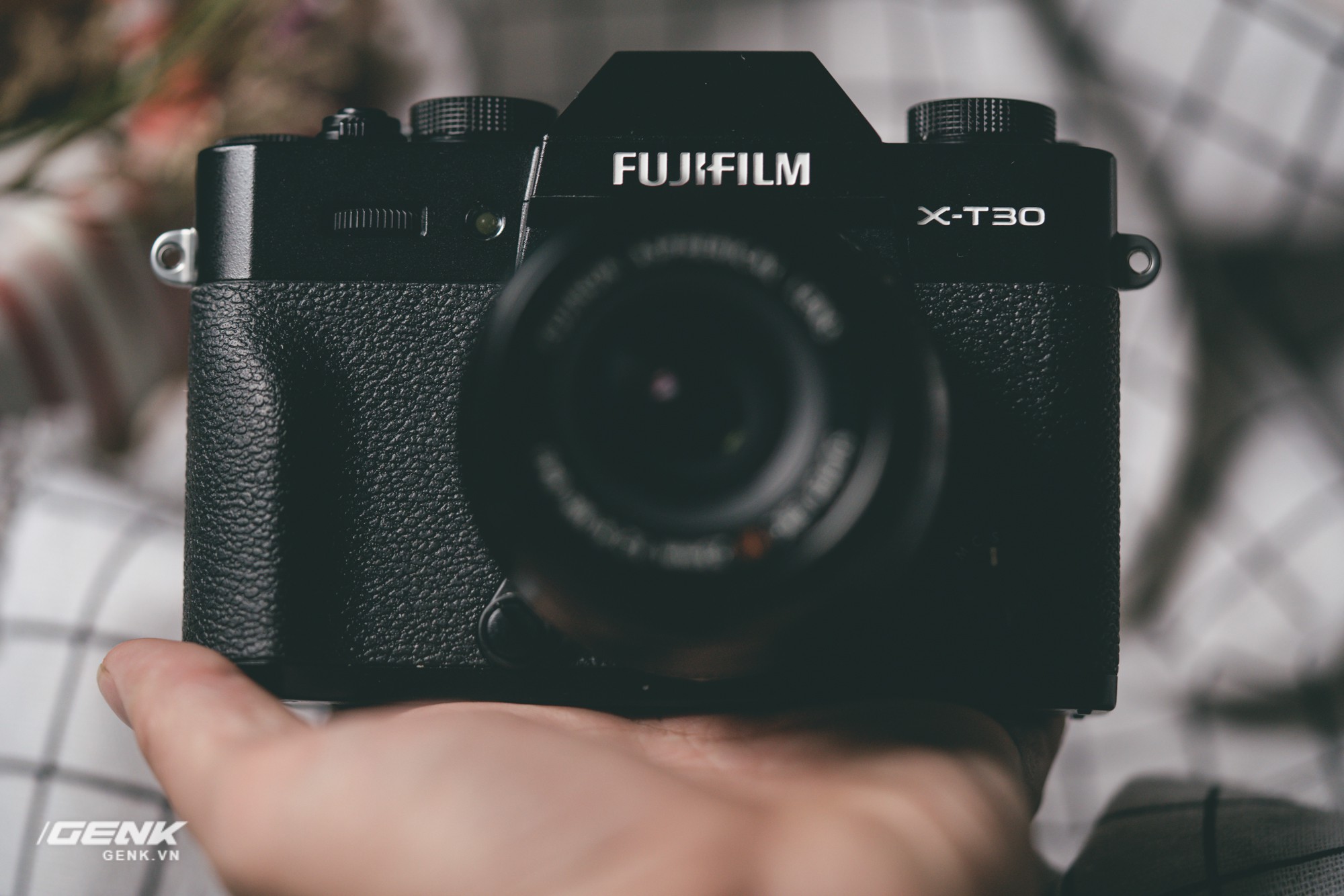 Đánh giá chi tiết máy ảnh không gương lật Fujifilm X-T30 - Đi tìm thứ ma thuật Fuji mà mọi người vẫn thường nói - Ảnh 8.