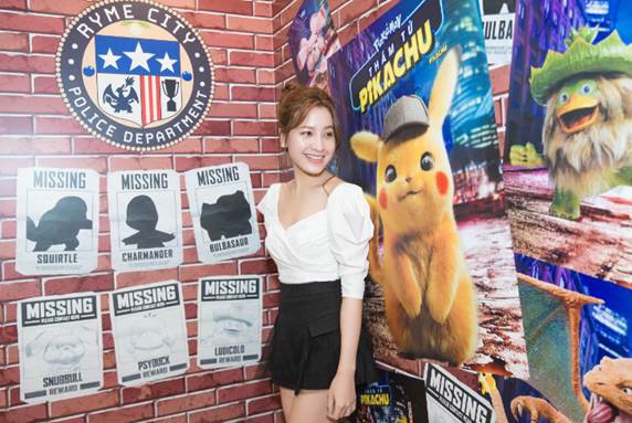 Dàn sao Việt ngất xỉu với độ đáng yêu của chú chuột điện Pikachu và biệt đội Pokémon trong buổi công chiếu - Ảnh 14.