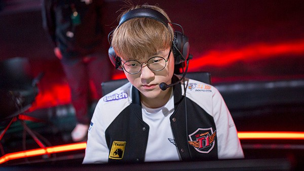 LMHT: “Quỷ vương” Faker chỉ được xếp thứ 3 trong top 20 tuyển thủ xuất sắc nhất MSI 2019 (Phần cuối) - Ảnh 2.