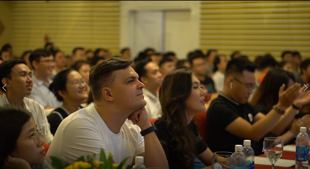 Offline 2 miền của Thục Sơn Kỳ Hiệp Mobile đã chứng minh: Giá trị của một tựa game phải nằm ở cộng đồng - Ảnh 8.