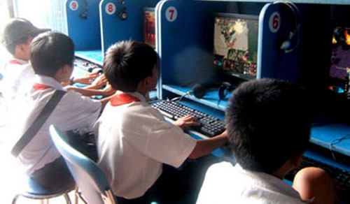 Tuổi thơ chẳng phải của riêng ai: Trốn học chơi game rồi ăn đòn nát đít, ngày ấy khóc, bây giờ cười - Ảnh 3.