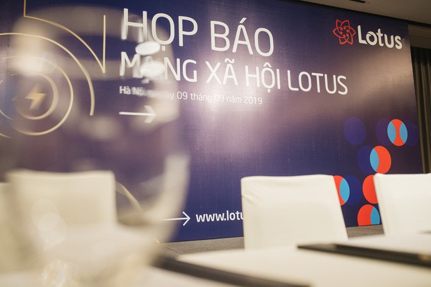 MXH Lotus cùng iPhone 11 lọt top tìm kiếm tại Việt Nam - Ảnh 1.