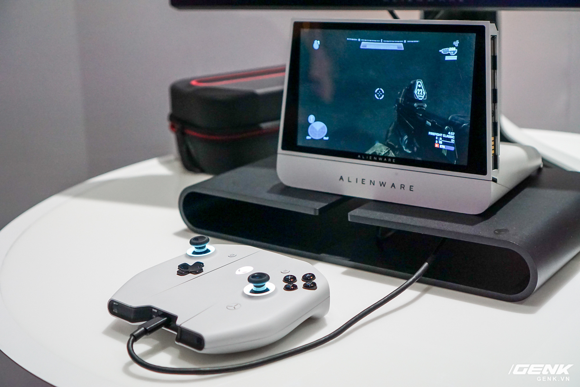 [CES 2020] Trên tay PC gaming nhỏ gọn Alienware Concept UFO: Phiên bản ...