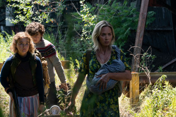 A Quiet Place 2 tung trailer mới: Nguồn gốc của quái vật siêu thính được hé lộ, Trái Đất đối mặt với sức mạnh kinh khủng - Ảnh 1.