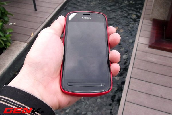 Đánh giá chi tiết] Nokia PureView 808: Sinh ra để làm... máy ảnh