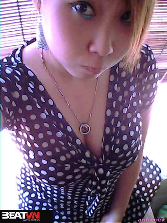 hotgirl-sieu-vong-1-sap-lam-dai-su-game-viet